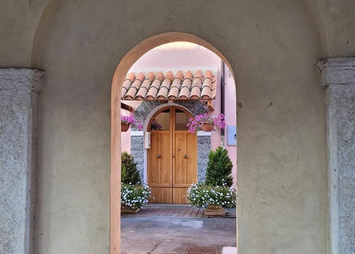 Residenza Luciani 3* 코마키오