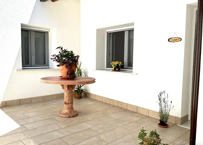 Residenza Luciani ゲストハウス 3*